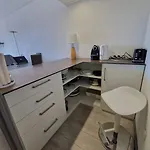 Cozy 1 Bedroom With A Seaview, Ac, Pool And Parking